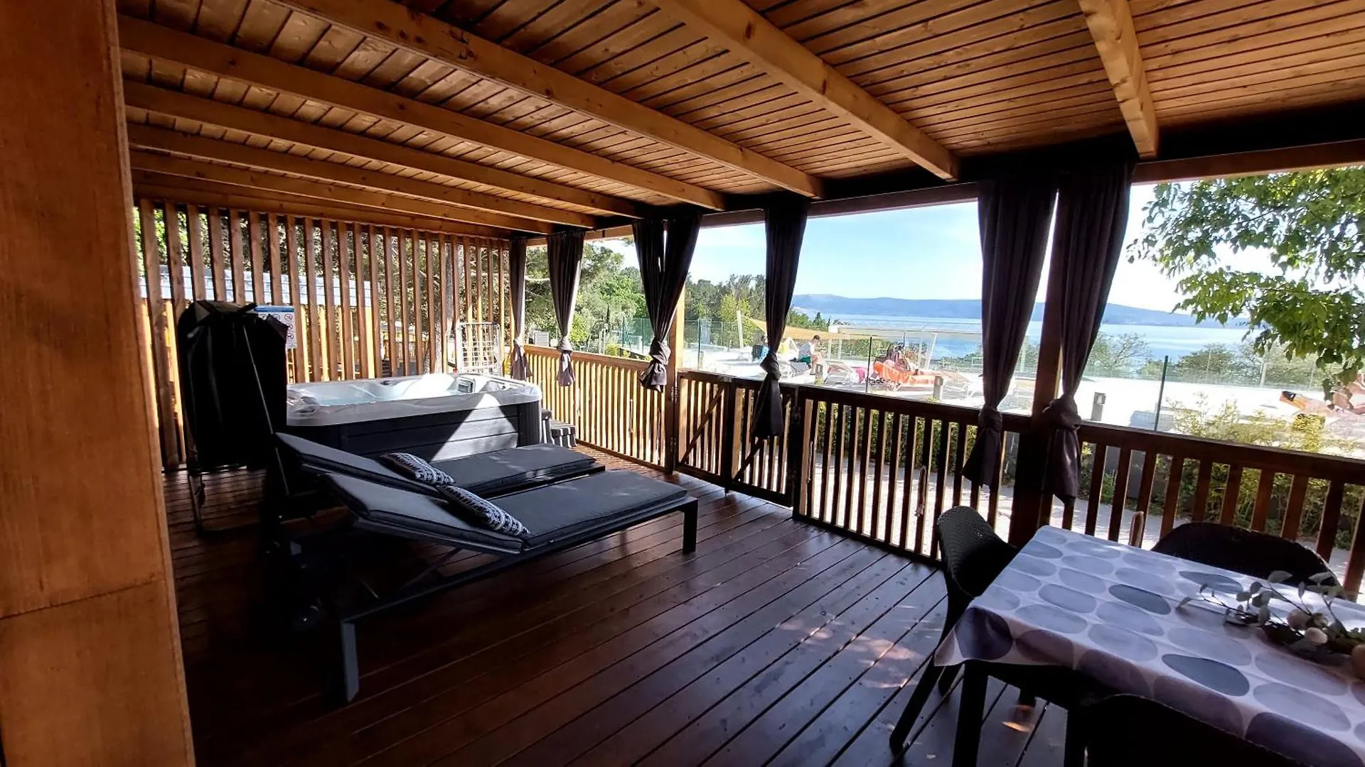 Campsite Mobile Homes Selce - Alpe Jadran Mobil